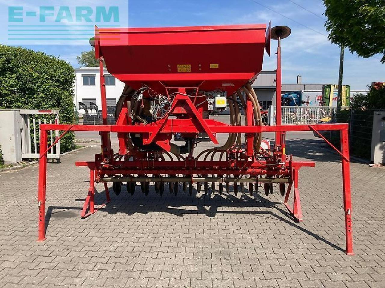 Kverneland s-drill - Zaaimachine: afbeelding 1 Kverneland s-drill - Zaaimachine: afbeelding 1