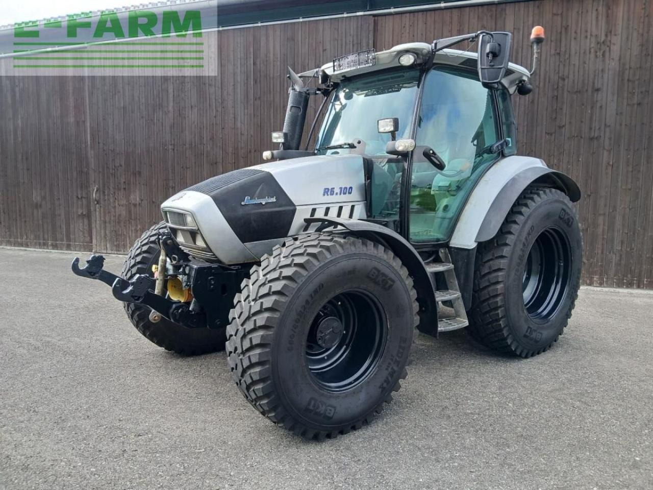 Lamborghini - Tractor: afbeelding 2 Lamborghini - Tractor: afbeelding 2