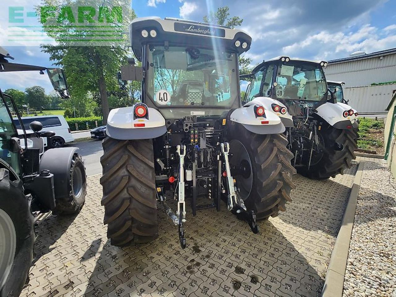 Lamborghini spark 125 - Tractor: afbeelding 4 Lamborghini spark 125 - Tractor: afbeelding 4