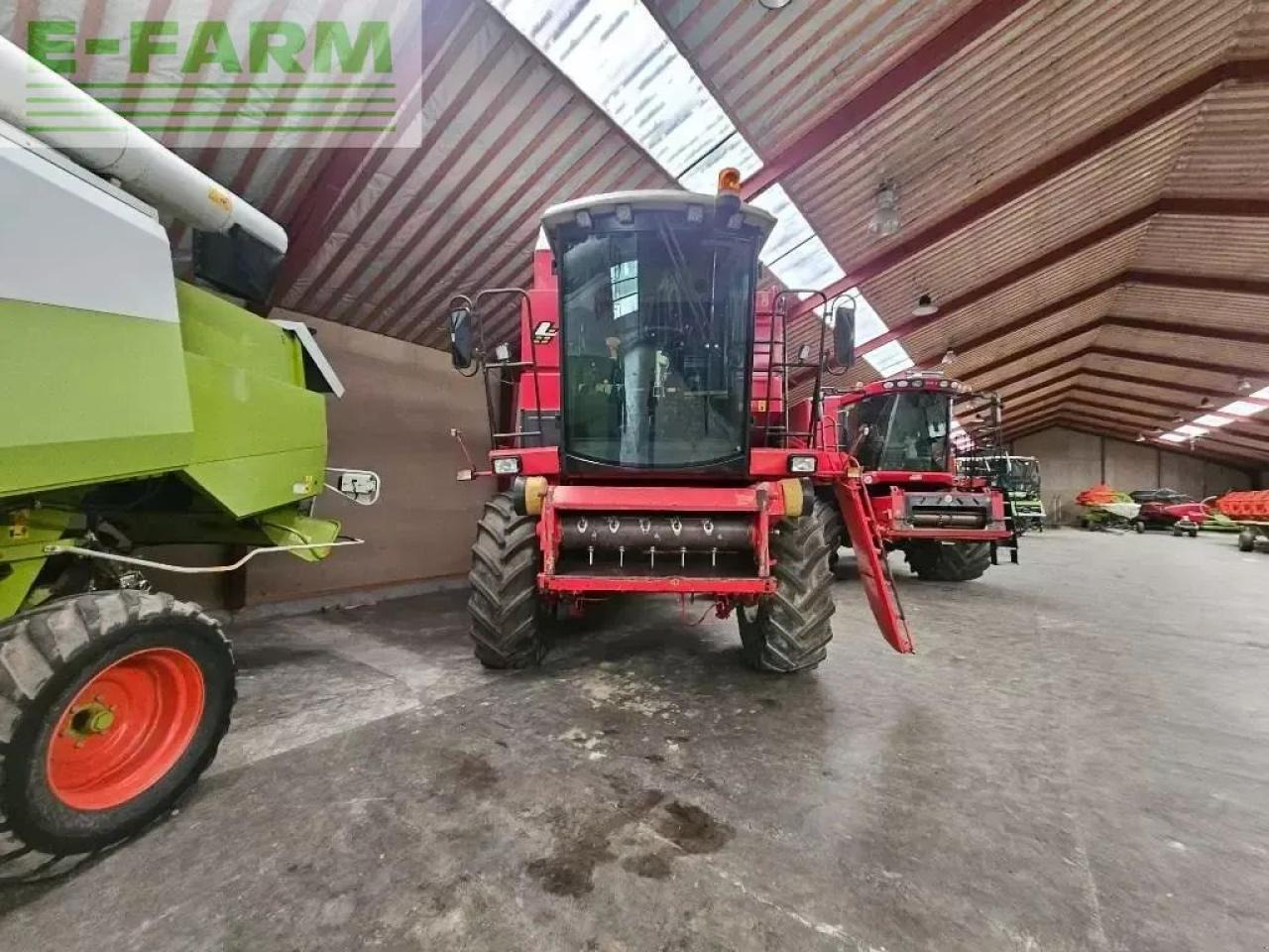 Laverda l2050 - Maaidorser: afbeelding 4 Laverda l2050 - Maaidorser: afbeelding 4