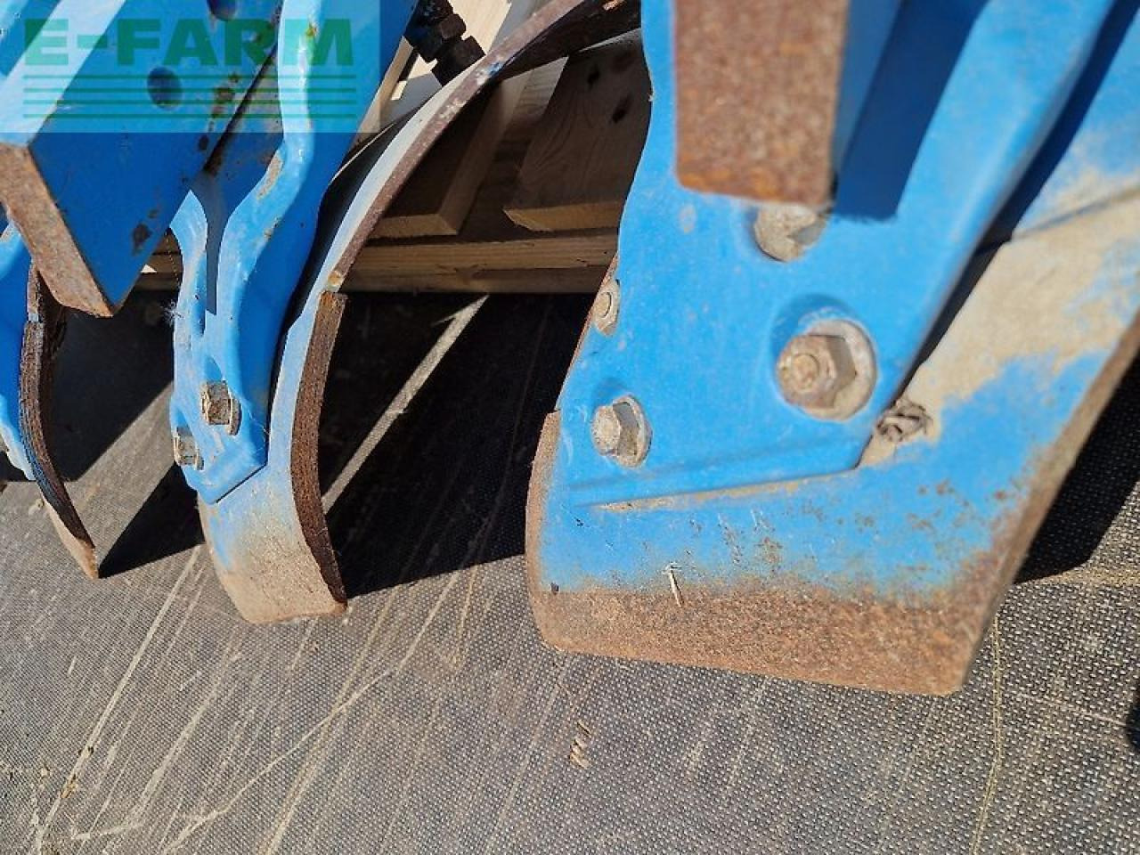 Lemken juwel 8 v 4+1 n100 on-land - Ploeg: afbeelding 5 Lemken juwel 8 v 4+1 n100 on-land - Ploeg: afbeelding 5