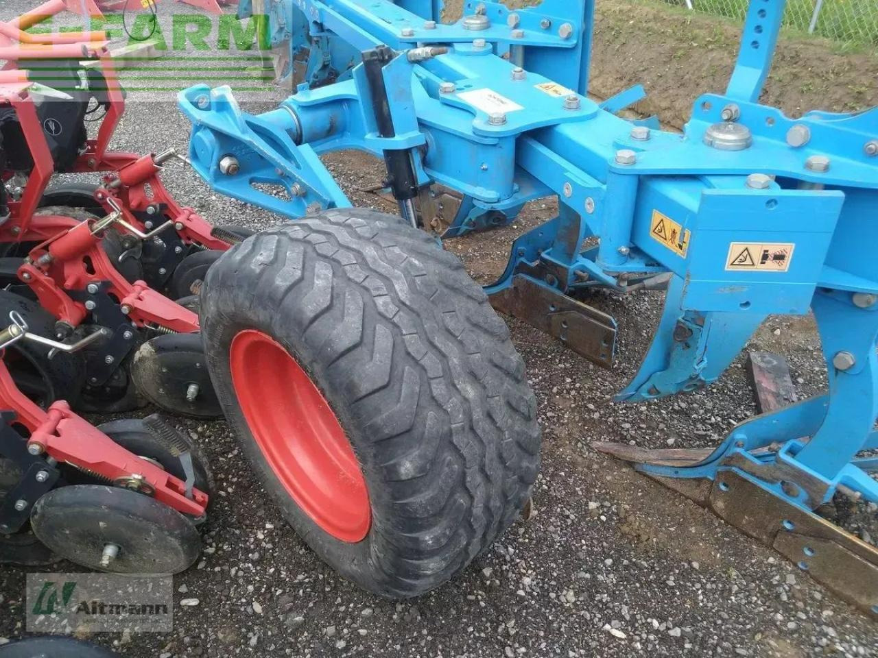 Lemken juwel8 v6l100 - Ploeg: afbeelding 4 Lemken juwel8 v6l100 - Ploeg: afbeelding 4