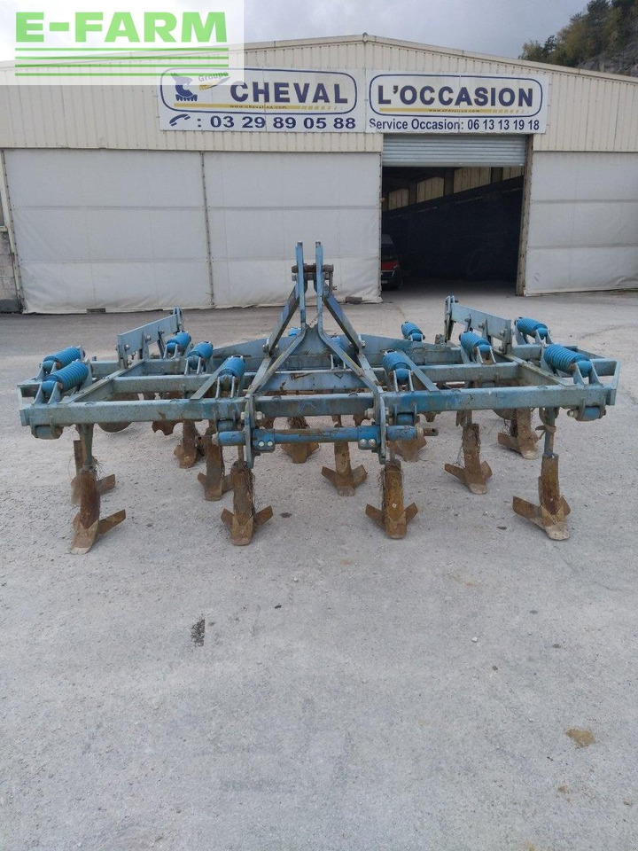Lemken karat 9 - Cultivator: afbeelding 1 Lemken karat 9 - Cultivator: afbeelding 1