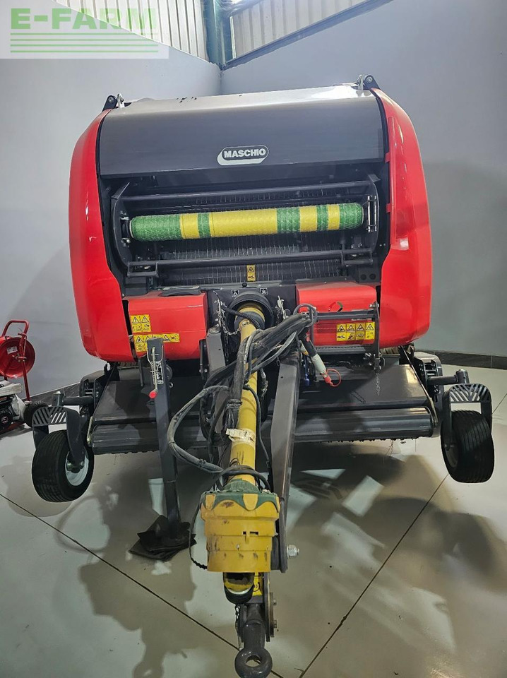 Maschio EXTREME 266 HTC - Vierkante balenpers: afbeelding 2 Maschio EXTREME 266 HTC - Vierkante balenpers: afbeelding 2