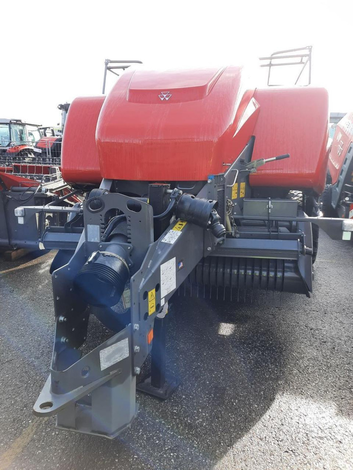 Massey Ferguson 2260 tc - Vierkante balenpers: afbeelding 2 Massey Ferguson 2260 tc - Vierkante balenpers: afbeelding 2