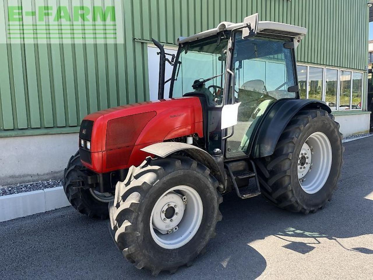 Massey Ferguson 2435 - Tractor: afbeelding 1 Massey Ferguson 2435 - Tractor: afbeelding 1