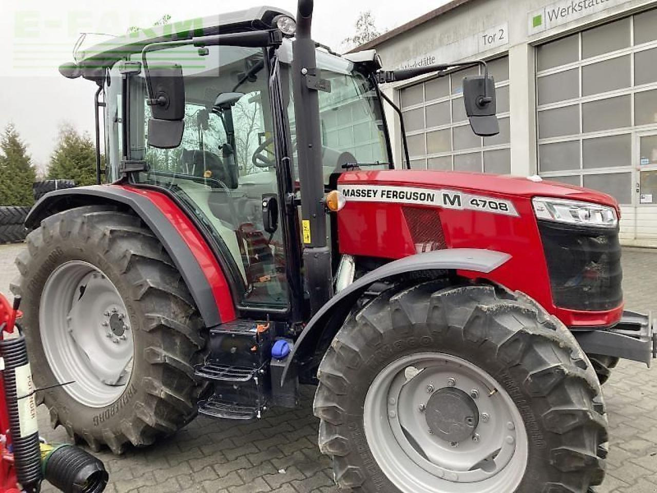 Massey Ferguson 4708 m essential - Tractor: afbeelding 2 Massey Ferguson 4708 m essential - Tractor: afbeelding 2