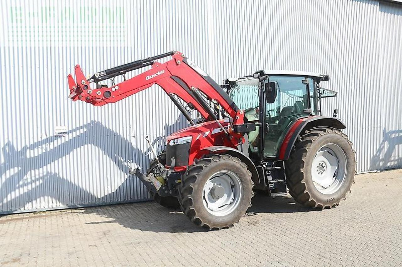 Massey Ferguson 5711 - Tractor: afbeelding 1 Massey Ferguson 5711 - Tractor: afbeelding 1