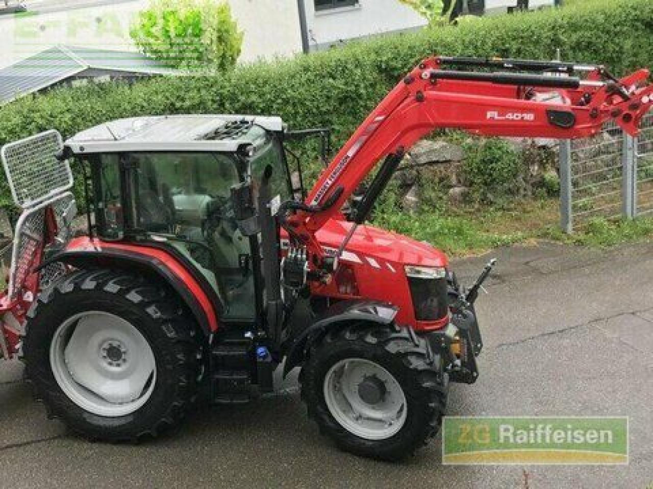 Massey Ferguson 5711 dyna 4 power - Tractor: afbeelding 1 Massey Ferguson 5711 dyna 4 power - Tractor: afbeelding 1