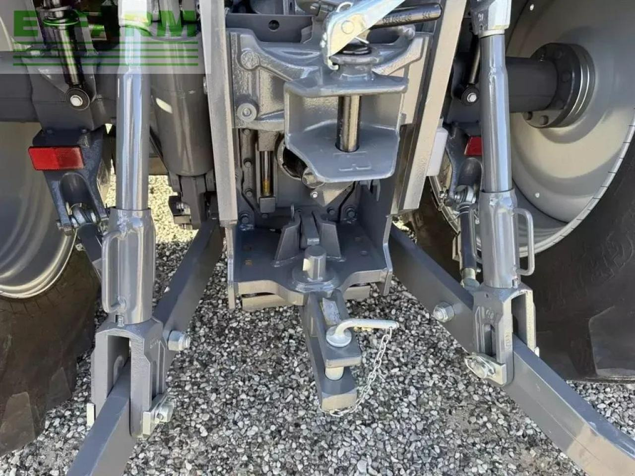 Massey Ferguson 5s-145 dyna 6 exclusive Exclusive - Tractor: afbeelding 5 Massey Ferguson 5s-145 dyna 6 exclusive Exclusive - Tractor: afbeelding 5