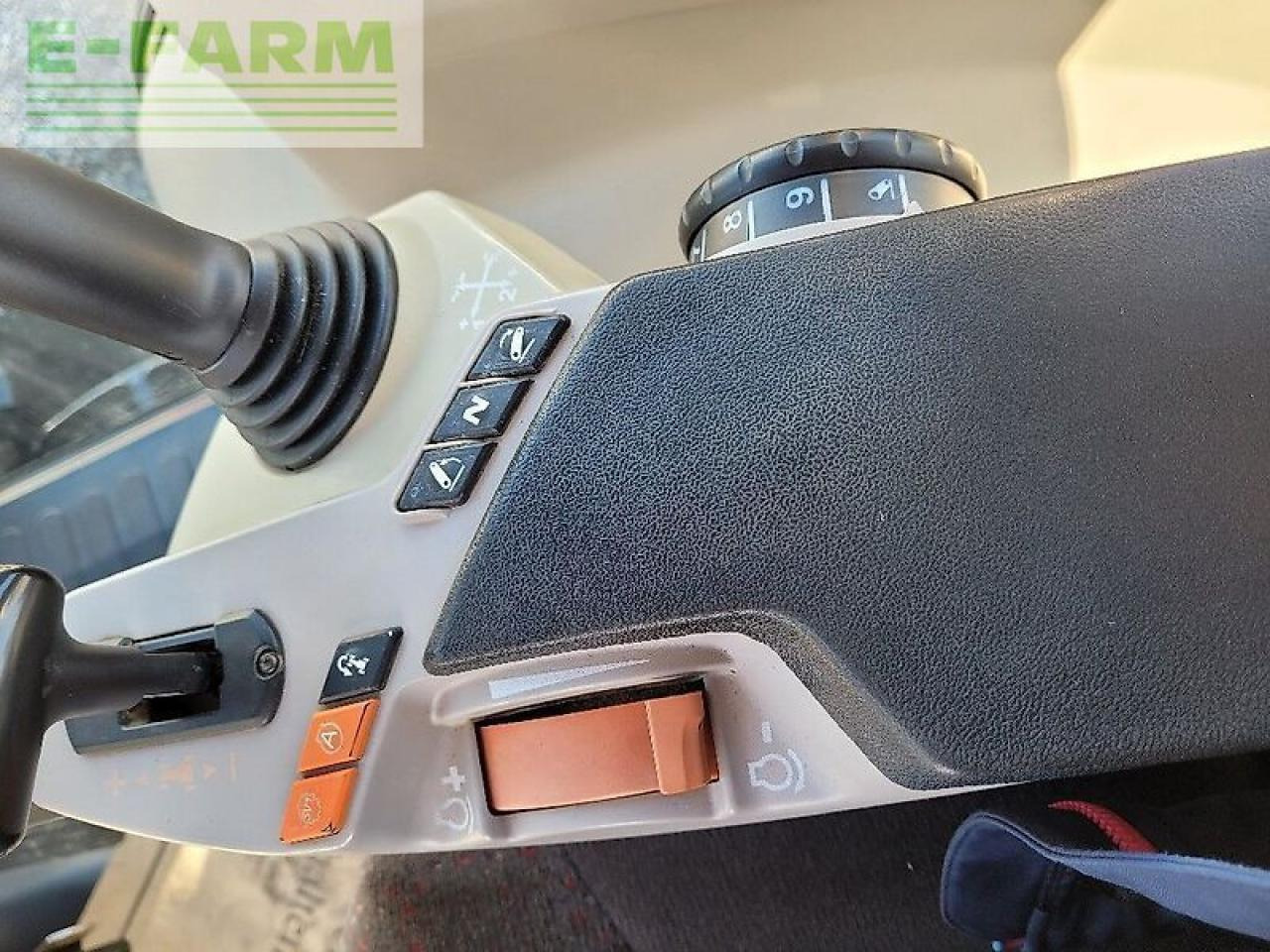 Massey Ferguson 7618 - Tractor: afbeelding 5 Massey Ferguson 7618 - Tractor: afbeelding 5