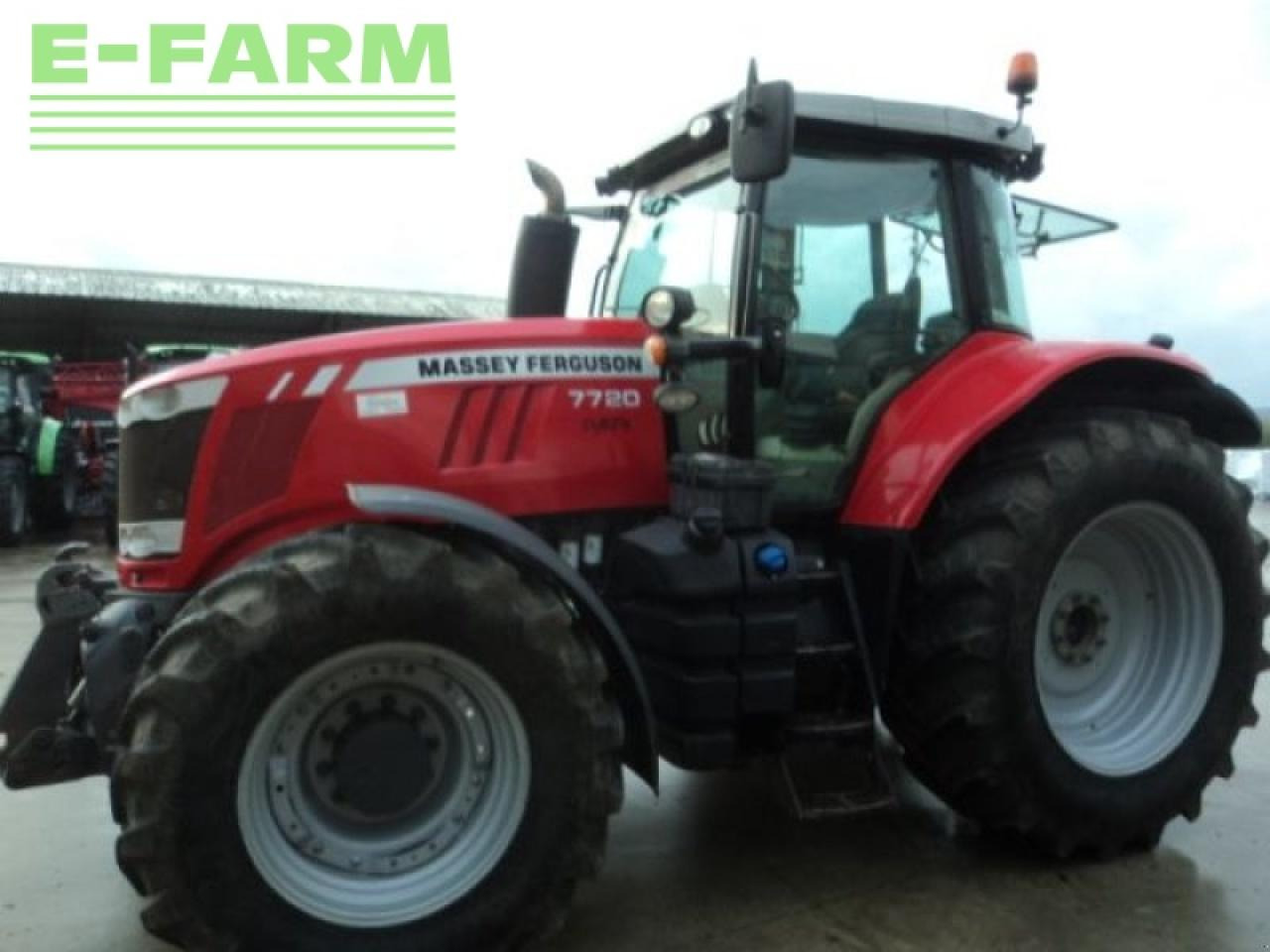 Massey Ferguson 7720 - Tractor: afbeelding 2 Massey Ferguson 7720 - Tractor: afbeelding 2