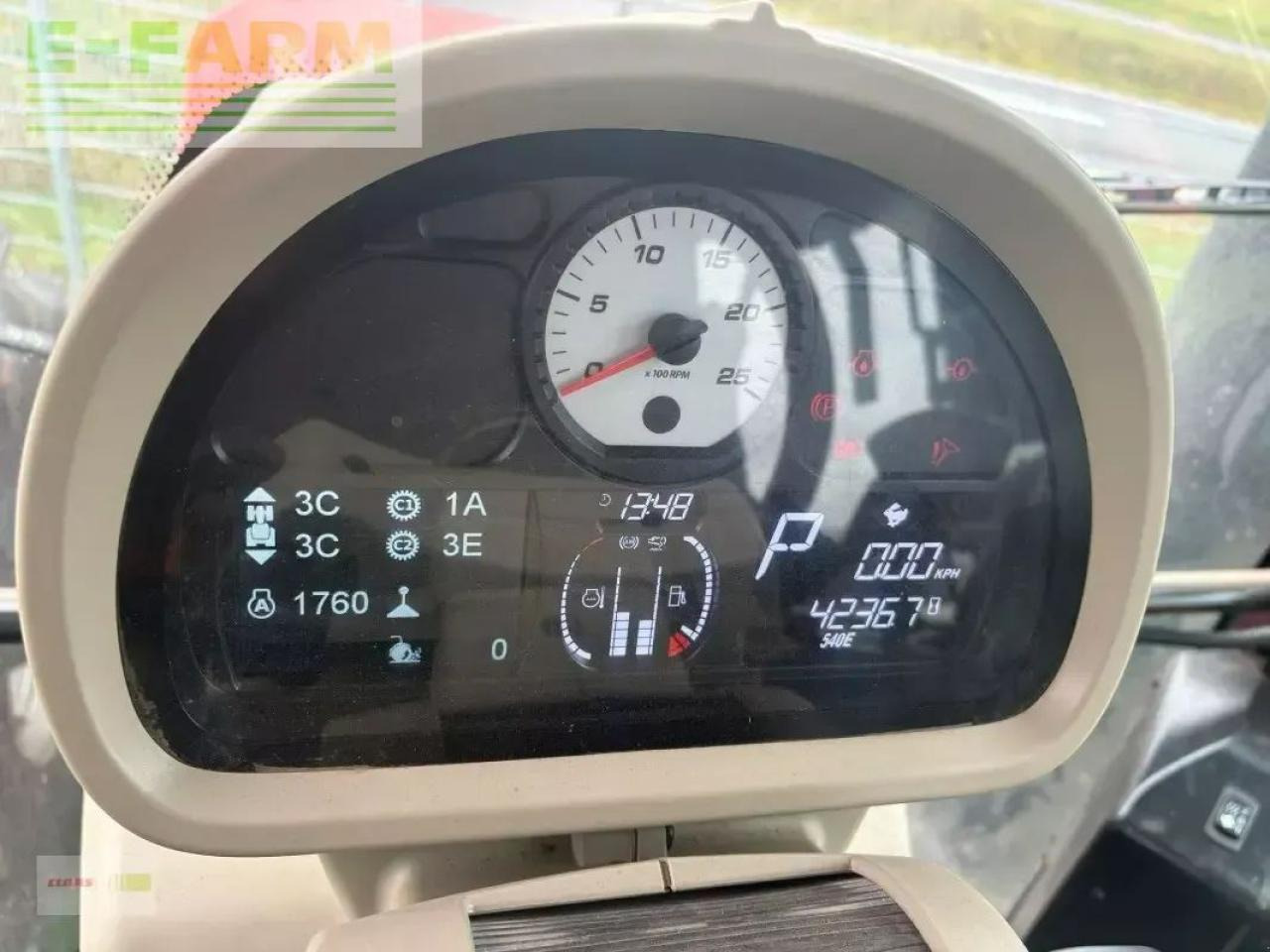 Massey Ferguson 7726s - Tractor: afbeelding 4 Massey Ferguson 7726s - Tractor: afbeelding 4