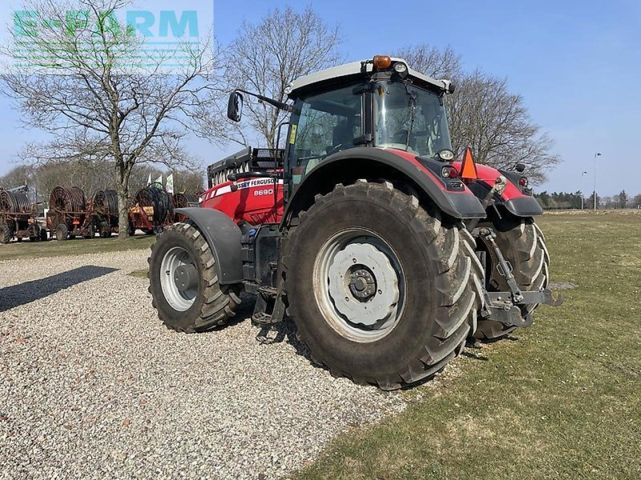 Massey Ferguson 8690 - Tractor: afbeelding 2 Massey Ferguson 8690 - Tractor: afbeelding 2