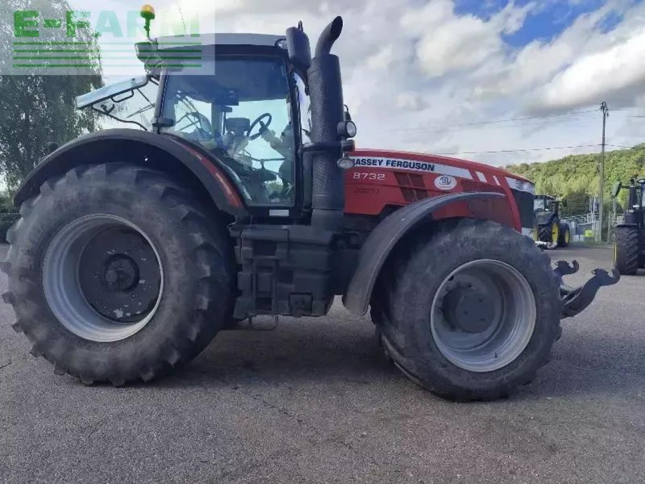 Massey Ferguson 8732 - Tractor: afbeelding 2 Massey Ferguson 8732 - Tractor: afbeelding 2