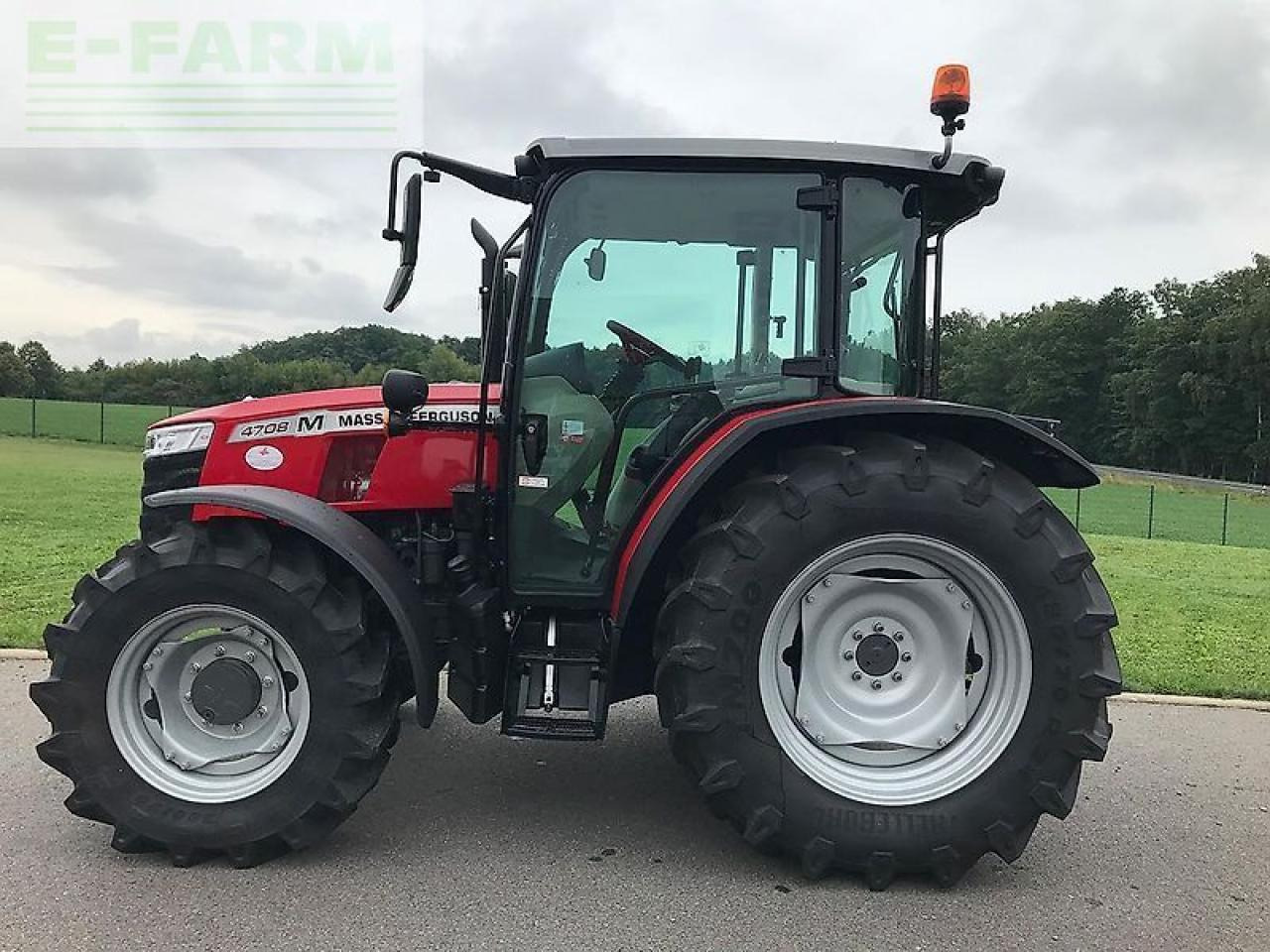 Massey Ferguson mf 4708 m - Tractor: afbeelding 1 Massey Ferguson mf 4708 m - Tractor: afbeelding 1