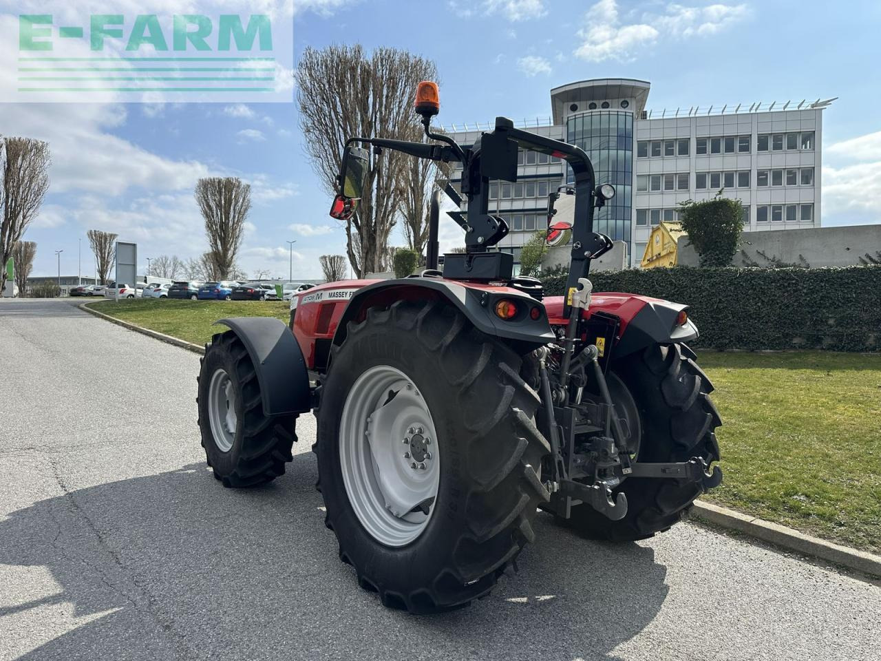 Massey Ferguson mf 4708 m plattform - Tractor: afbeelding 4 Massey Ferguson mf 4708 m plattform - Tractor: afbeelding 4