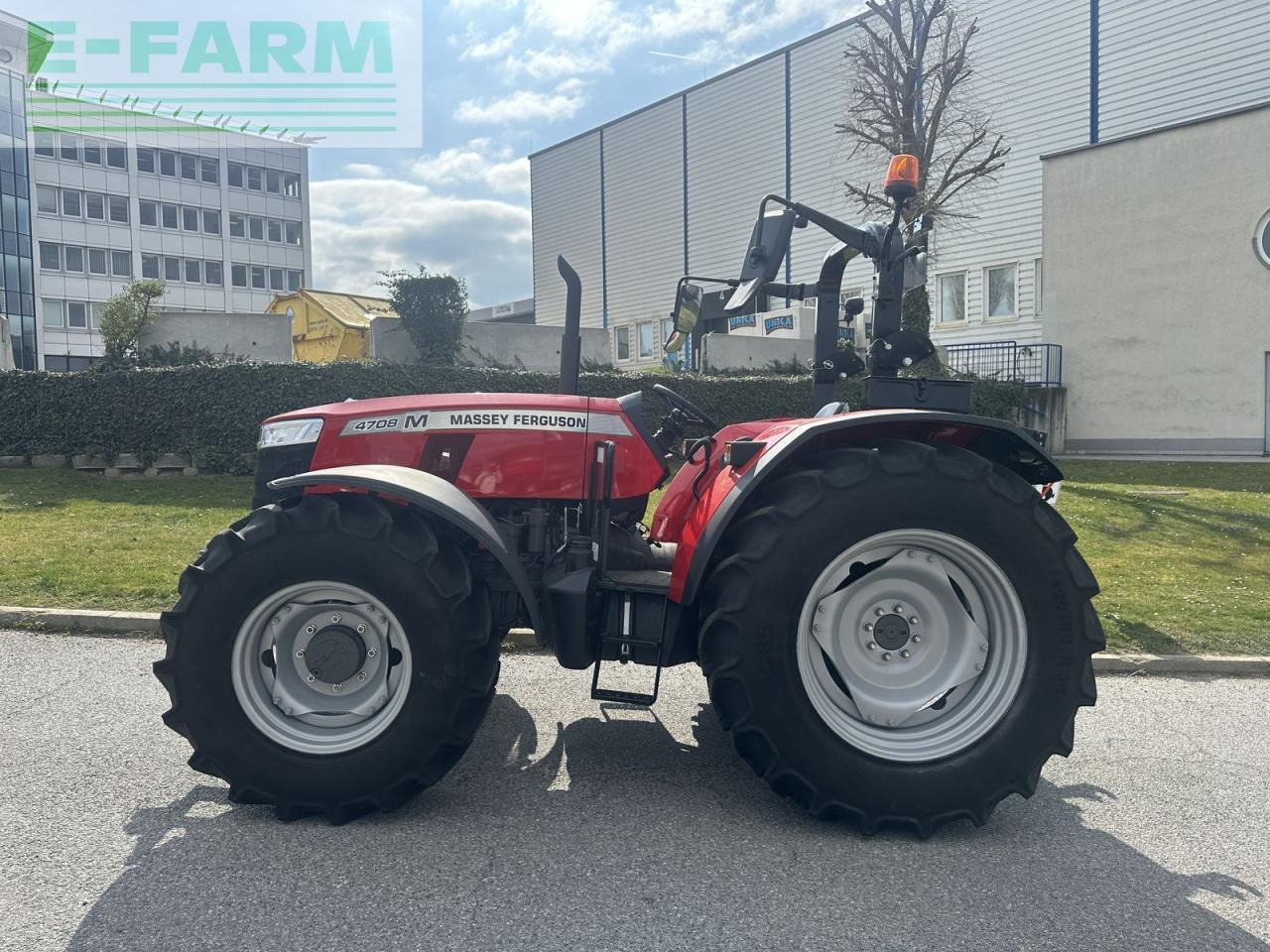 Massey Ferguson mf 4708 m plattform - Tractor: afbeelding 3 Massey Ferguson mf 4708 m plattform - Tractor: afbeelding 3