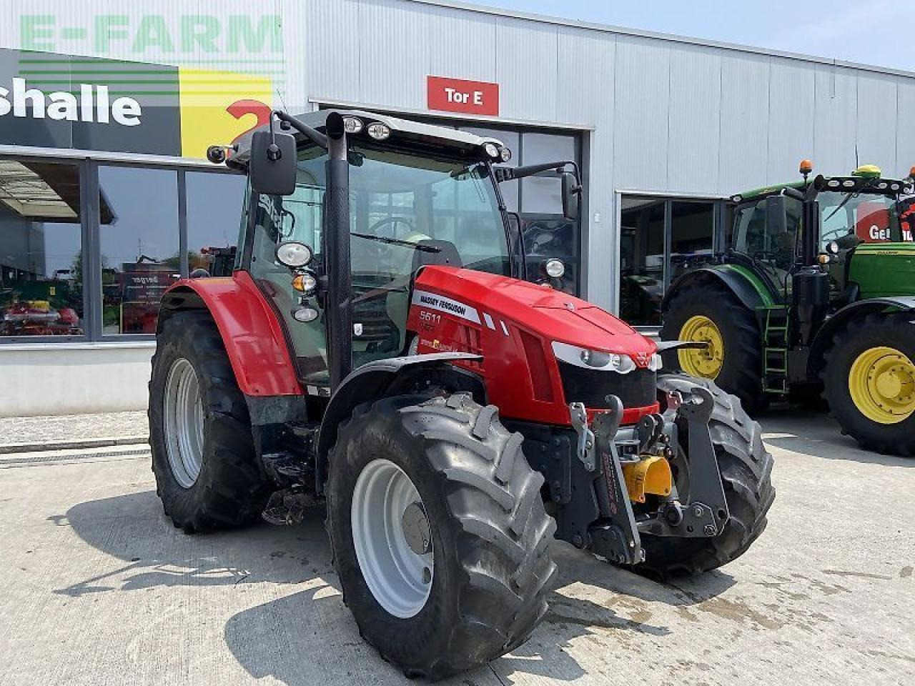 Massey Ferguson mf 5611 dyna-4 essential Essential - Tractor: afbeelding 3 Massey Ferguson mf 5611 dyna-4 essential Essential - Tractor: afbeelding 3