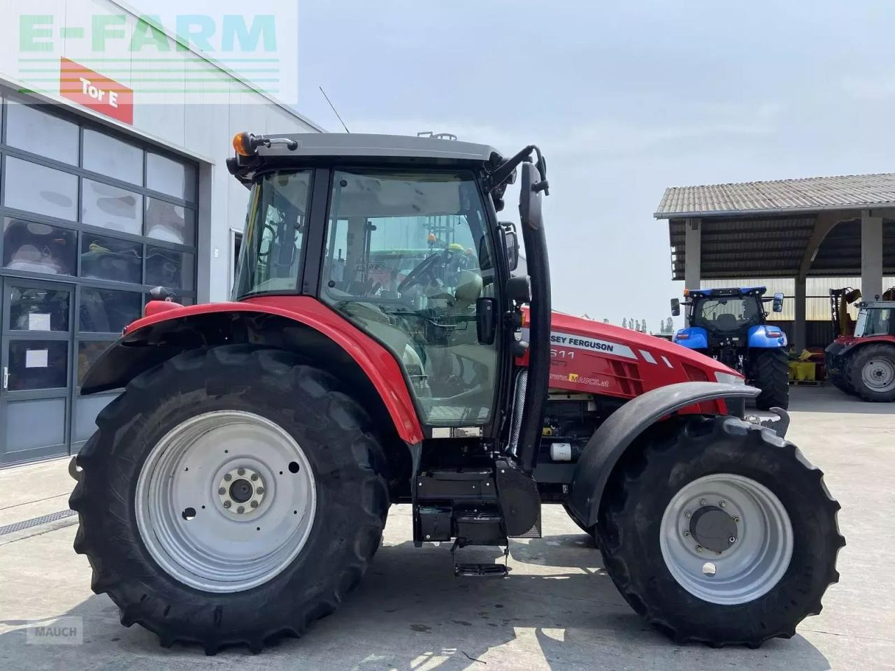 Massey Ferguson mf 5611 dyna-4 essential Essential - Tractor: afbeelding 4 Massey Ferguson mf 5611 dyna-4 essential Essential - Tractor: afbeelding 4