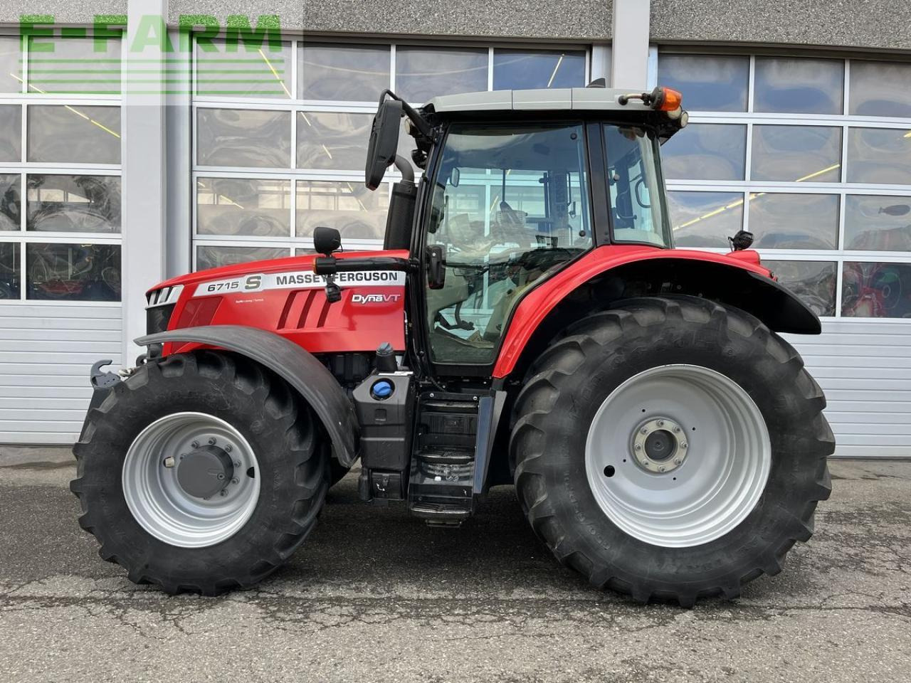 Massey Ferguson mf 6715 s dyna-vt exclusive Exclusive - Tractor: afbeelding 3 Massey Ferguson mf 6715 s dyna-vt exclusive Exclusive - Tractor: afbeelding 3
