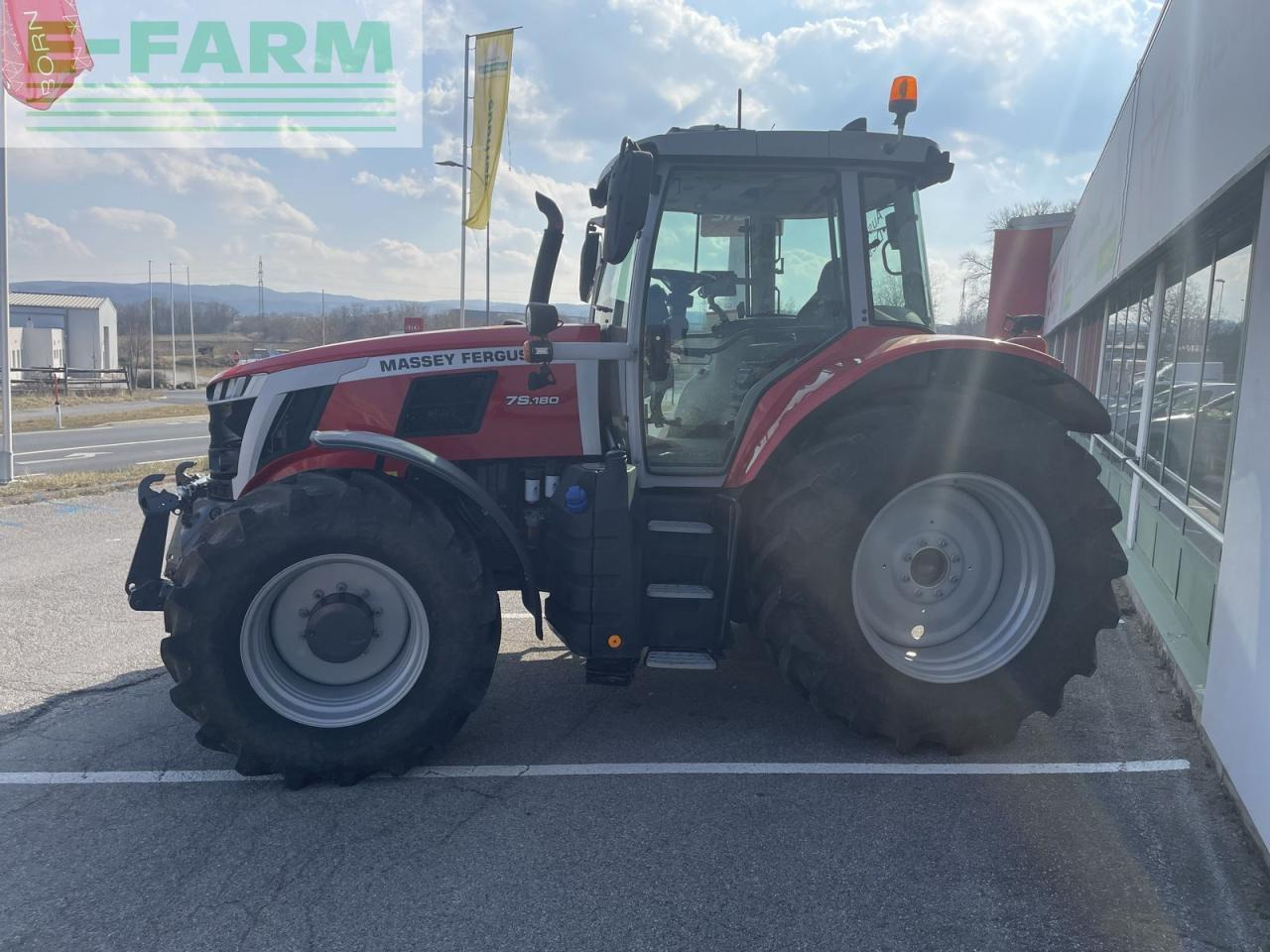 Massey Ferguson mf 7s.180 - Tractor: afbeelding 3 Massey Ferguson mf 7s.180 - Tractor: afbeelding 3
