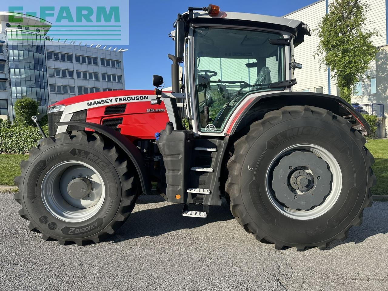 Massey Ferguson mf 8s.225 - Tractor: afbeelding 5 Massey Ferguson mf 8s.225 - Tractor: afbeelding 5