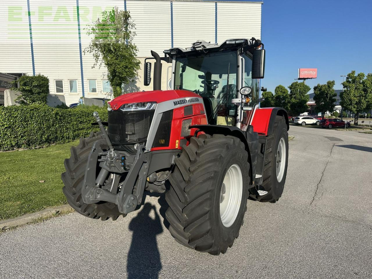 Massey Ferguson mf 8s.225 - Tractor: afbeelding 1 Massey Ferguson mf 8s.225 - Tractor: afbeelding 1
