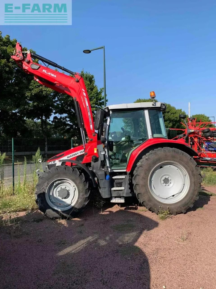 Massey Ferguson tracteur agricole 5s 115 massey ferguson - Tractor: afbeelding 3 Massey Ferguson tracteur agricole 5s 115 massey ferguson - Tractor: afbeelding 3