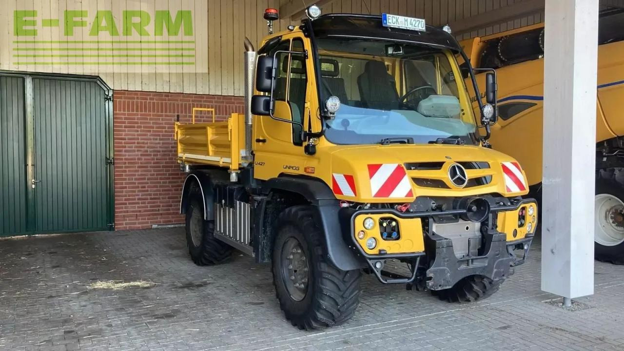 Mercedes-Benz unimog u427 - Tractor: afbeelding 1 Mercedes-Benz unimog u427 - Tractor: afbeelding 1