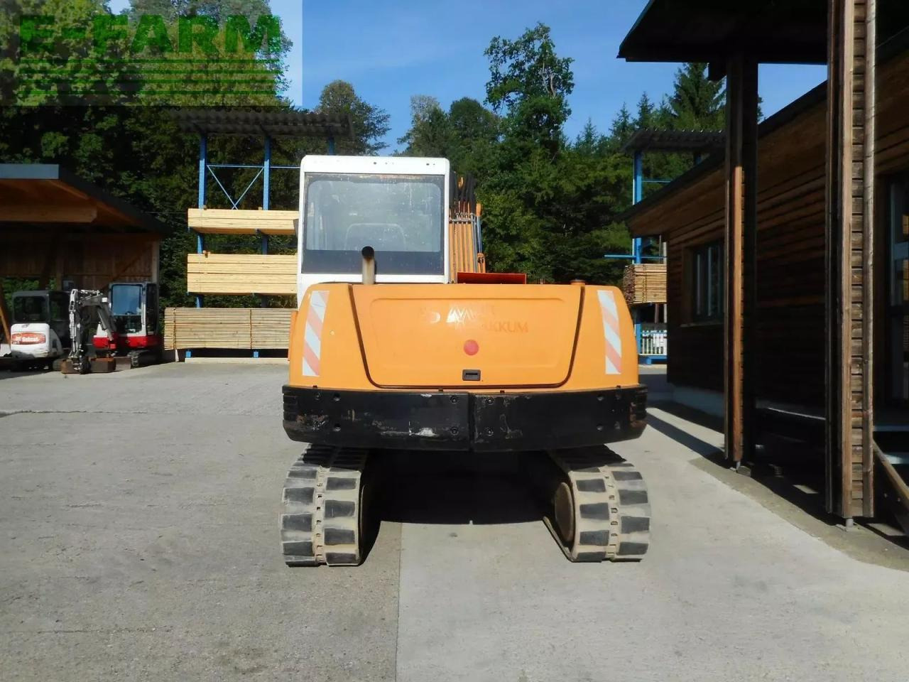 Neuson 8002rd ( 7.900kg ) hydr. sw + verstellausleger - Minigraafmachine: afbeelding 3 Neuson 8002rd ( 7.900kg ) hydr. sw + verstellausleger - Minigraafmachine: afbeelding 3