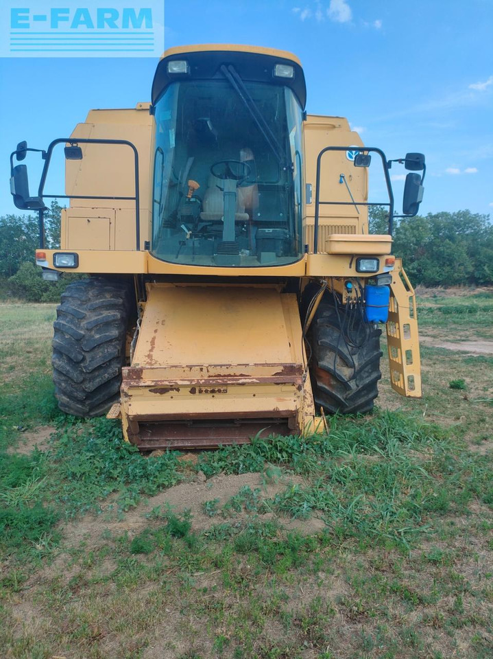 New Holland TX 66 - Maaidorser: afbeelding 1 New Holland TX 66 - Maaidorser: afbeelding 1