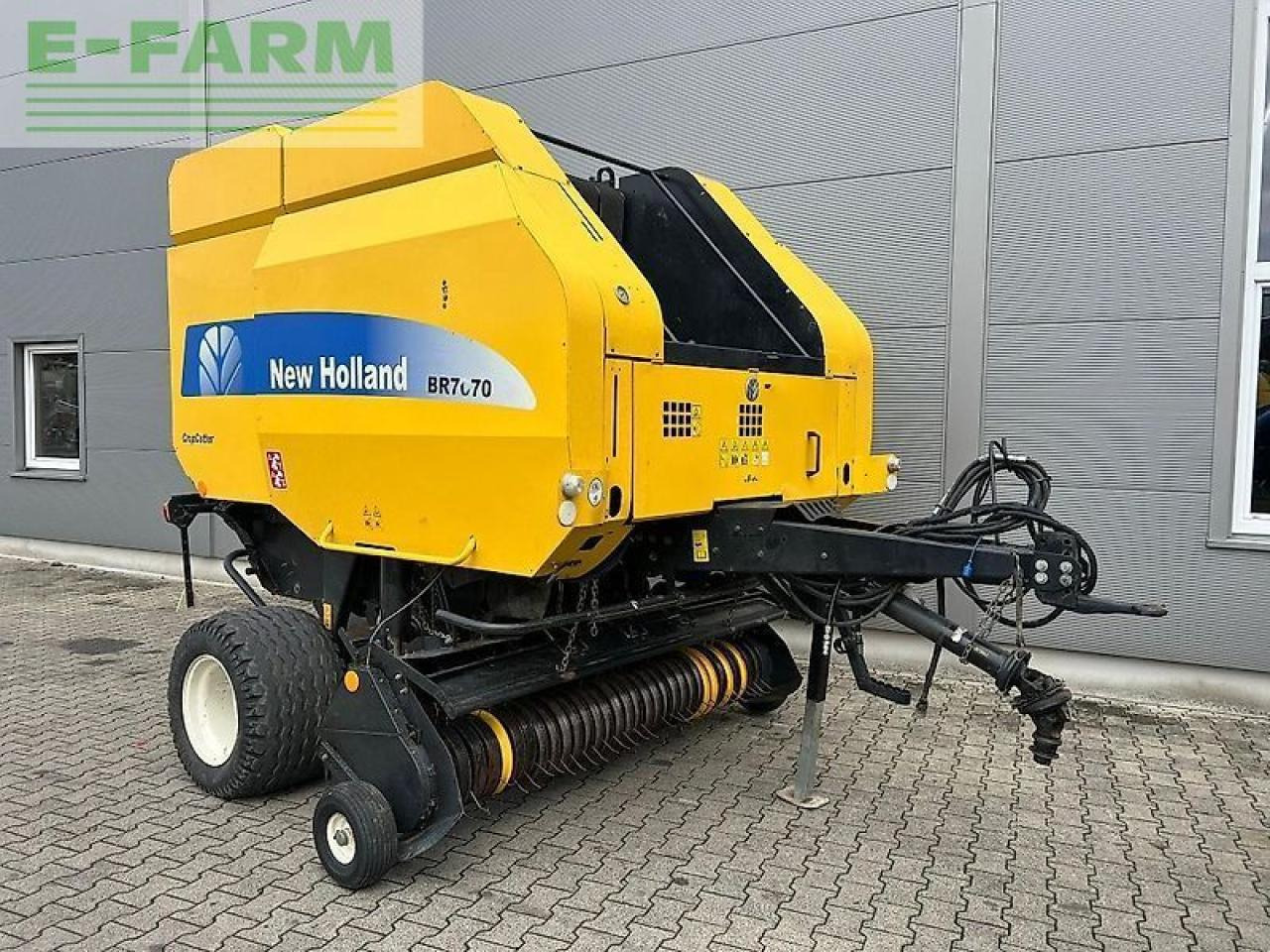New Holland br 7070 - Vierkante balenpers: afbeelding 1 New Holland br 7070 - Vierkante balenpers: afbeelding 1