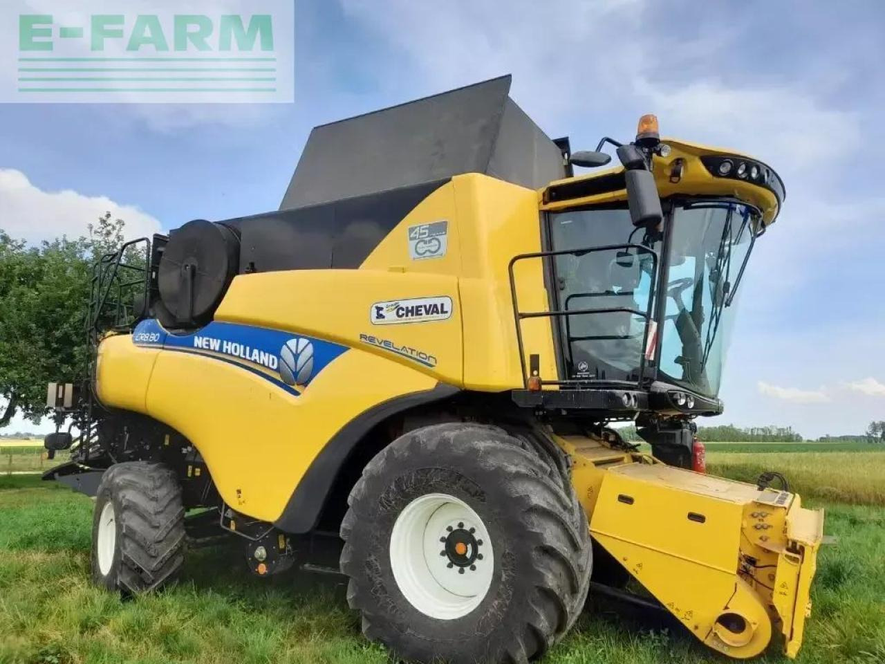New Holland cr 8.80 - Maaidorser: afbeelding 1 New Holland cr 8.80 - Maaidorser: afbeelding 1