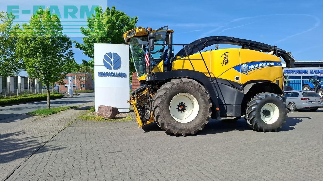 New Holland fr 700 / fr700 - Hakselaar: afbeelding 1 New Holland fr 700 / fr700 - Hakselaar: afbeelding 1