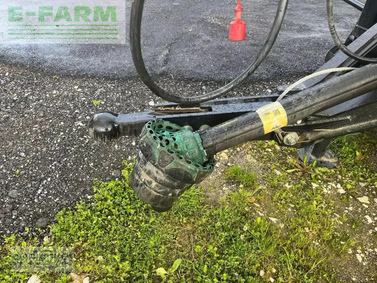 New Holland new holland roll baler 125 combi - Vierkante balenpers: afbeelding 4 New Holland new holland roll baler 125 combi - Vierkante balenpers: afbeelding 4