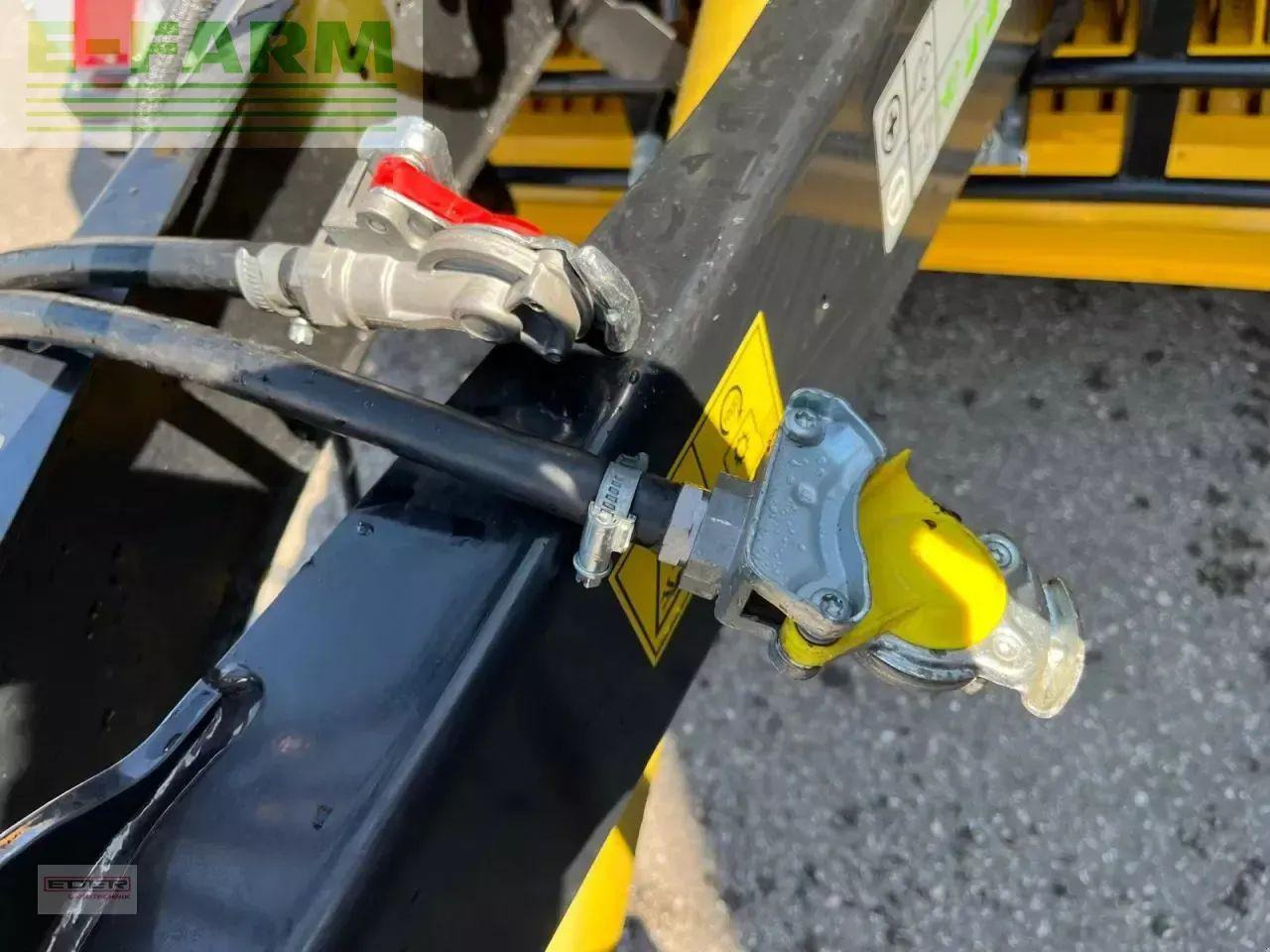 New Holland pro belt 190 - Vierkante balenpers: afbeelding 5 New Holland pro belt 190 - Vierkante balenpers: afbeelding 5