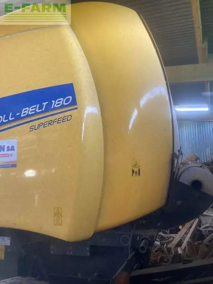 New Holland roll belt 180 - Vierkante balenpers: afbeelding 3 New Holland roll belt 180 - Vierkante balenpers: afbeelding 3