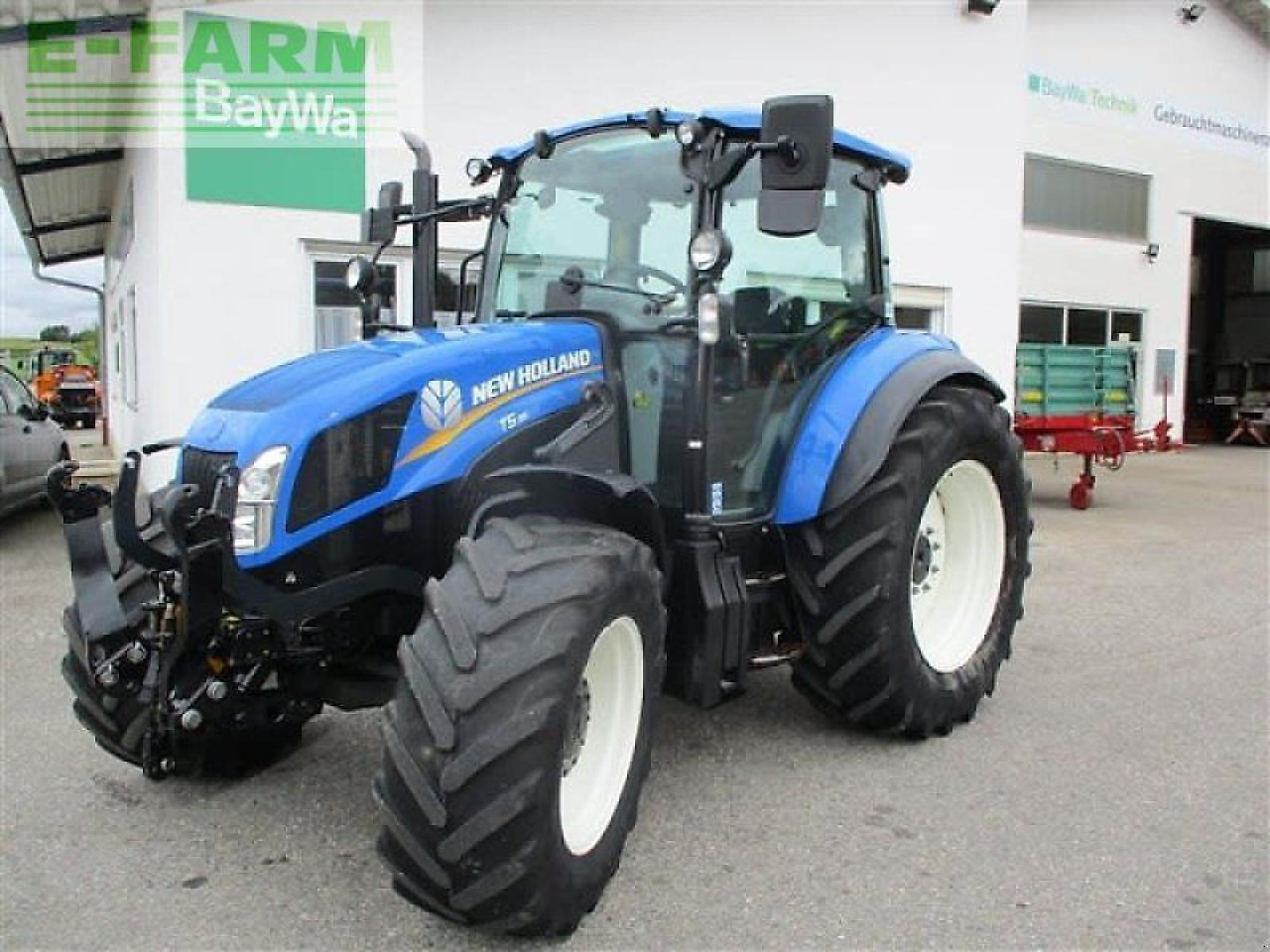 New Holland t 5.95 #863 - Tractor: afbeelding 1 New Holland t 5.95 #863 - Tractor: afbeelding 1