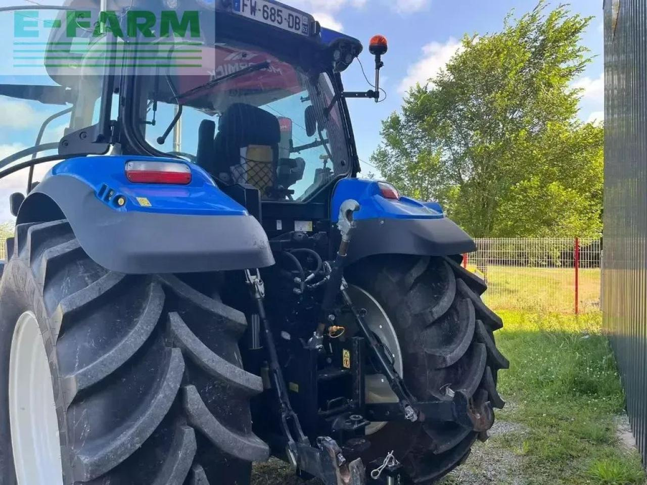 New Holland t 6.165 - Tractor: afbeelding 3 New Holland t 6.165 - Tractor: afbeelding 3