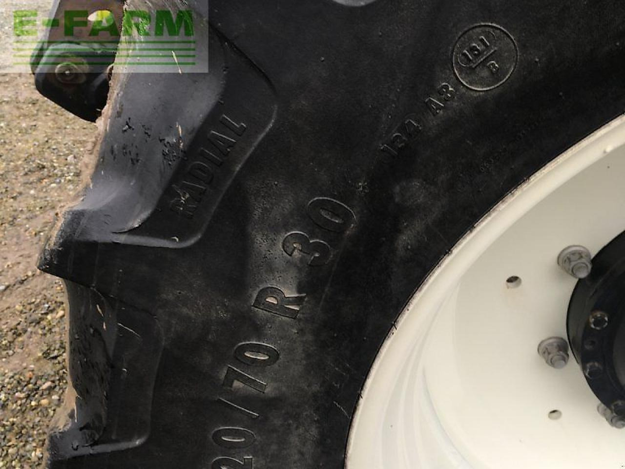 New Holland t 6020 - Tractor: afbeelding 3 New Holland t 6020 - Tractor: afbeelding 3