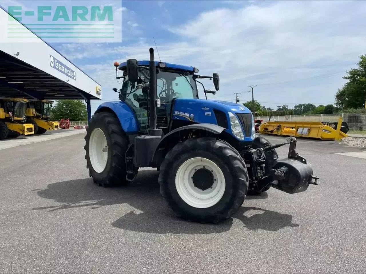 New Holland t 7.235 - Tractor: afbeelding 3 New Holland t 7.235 - Tractor: afbeelding 3