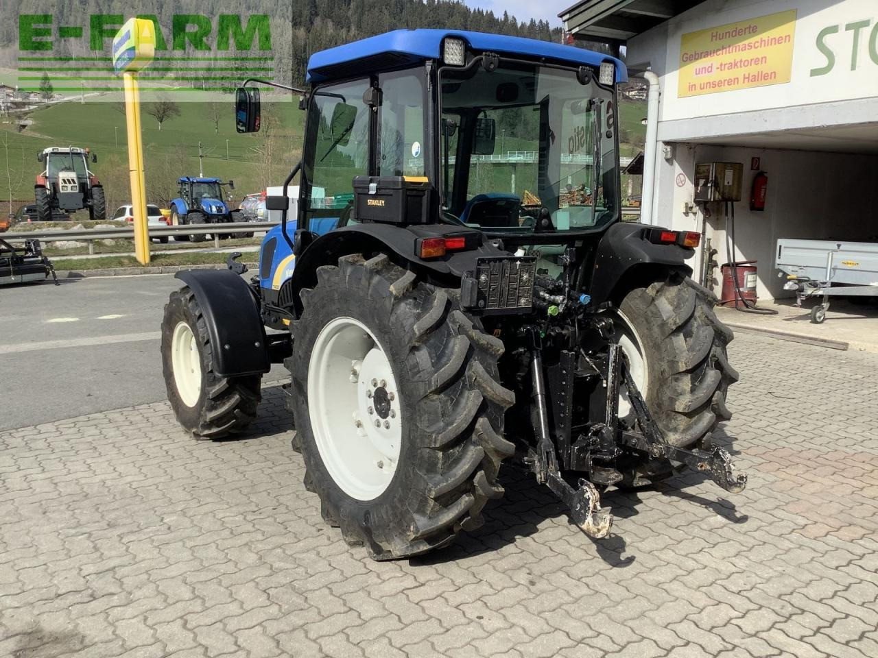 New Holland t4020 deluxe Deluxe - Tractor: afbeelding 4 New Holland t4020 deluxe Deluxe - Tractor: afbeelding 4