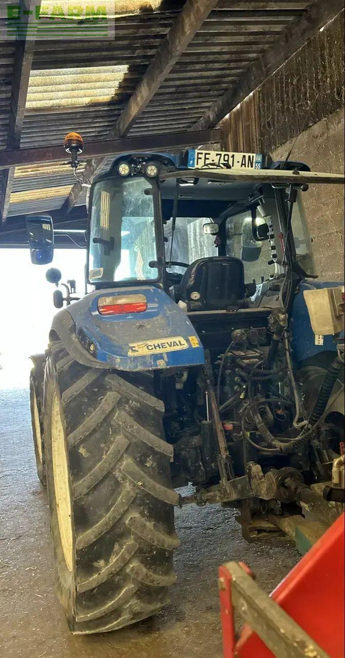 New Holland t5.100 ec EC - Tractor: afbeelding 4 New Holland t5.100 ec EC - Tractor: afbeelding 4