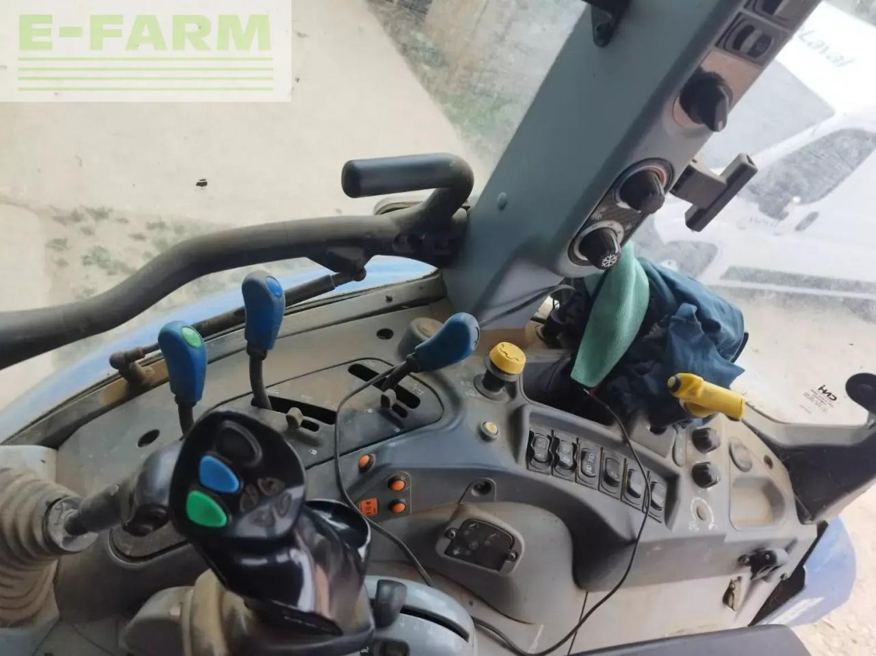 New Holland t5 120 ec EC - Tractor: afbeelding 5 New Holland t5 120 ec EC - Tractor: afbeelding 5