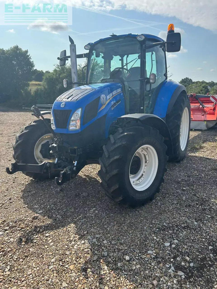 New Holland t5.95 - Tractor: afbeelding 2 New Holland t5.95 - Tractor: afbeelding 2
