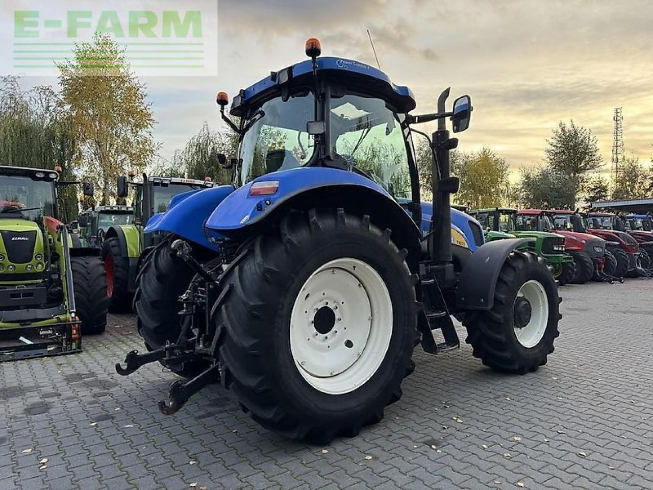 New Holland t6070 powercommand - Tractor: afbeelding 5 New Holland t6070 powercommand - Tractor: afbeelding 5