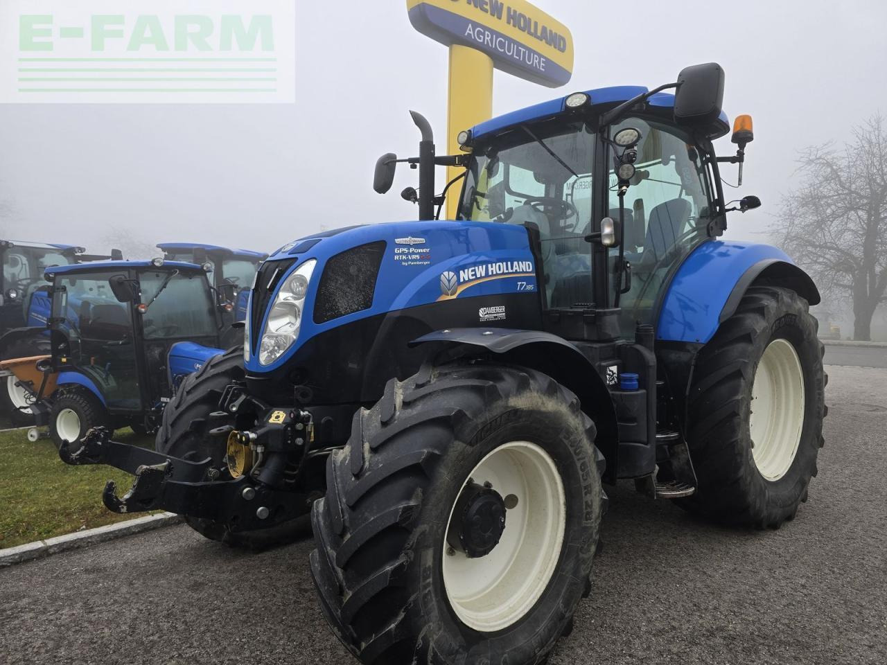 New Holland t7.185 auto command - Tractor: afbeelding 1 New Holland t7.185 auto command - Tractor: afbeelding 1