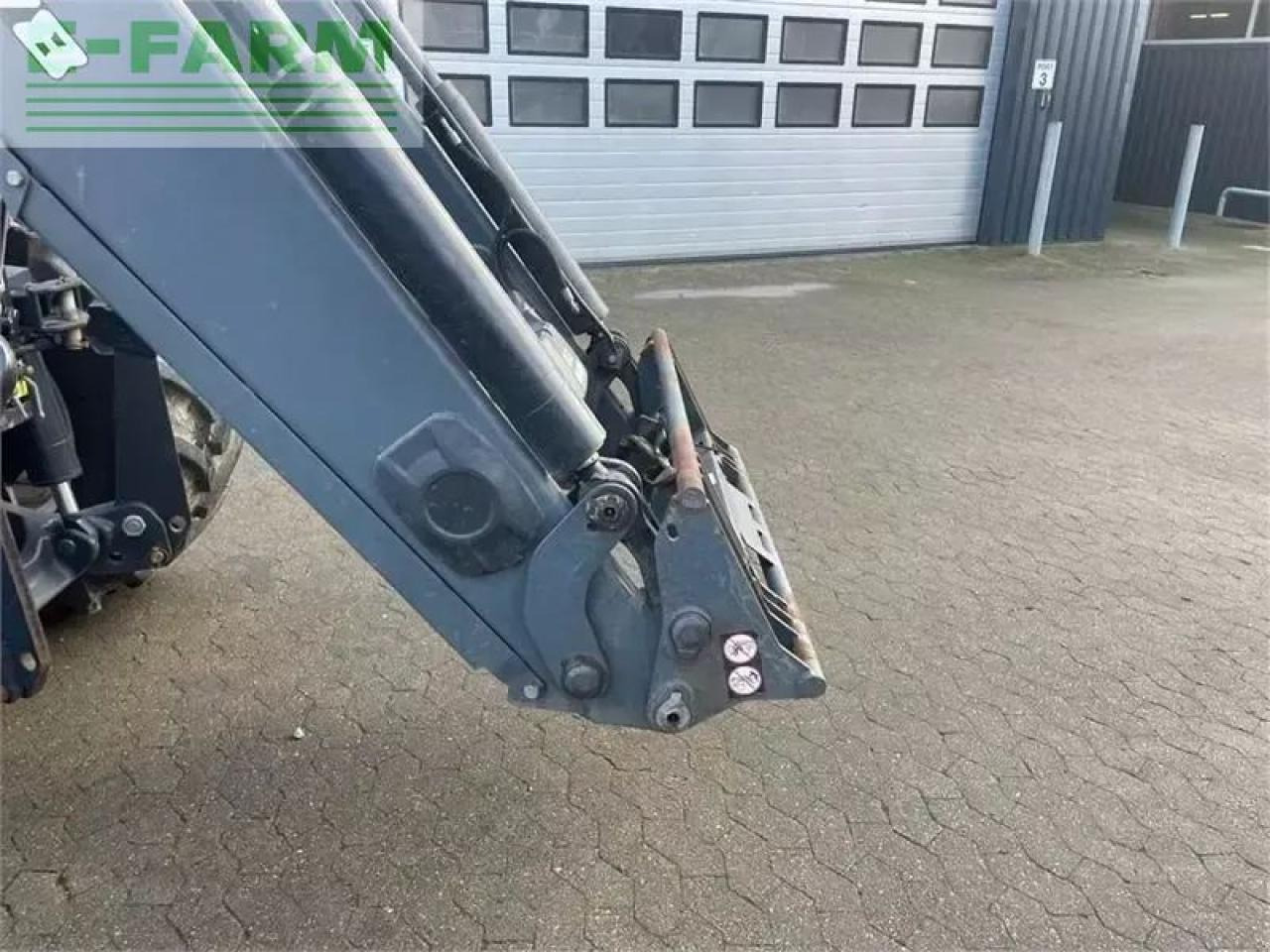 New Holland t7.220 med alø frontlæsser - Tractor: afbeelding 2 New Holland t7.220 med alø frontlæsser - Tractor: afbeelding 2