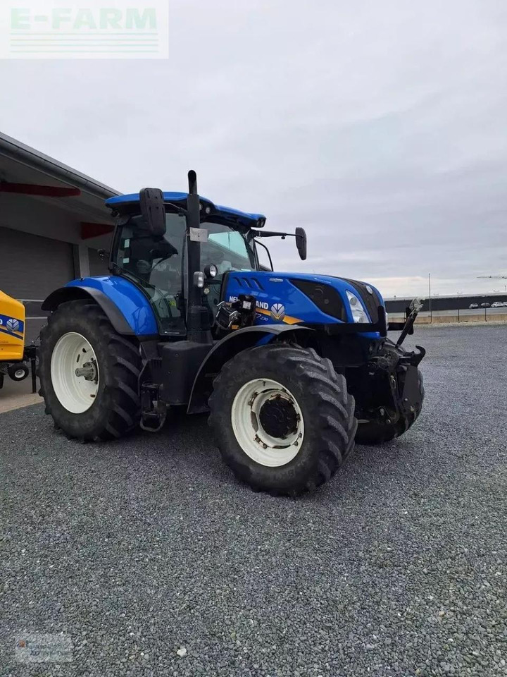 New Holland t7.230 ac - Tractor: afbeelding 2 New Holland t7.230 ac - Tractor: afbeelding 2
